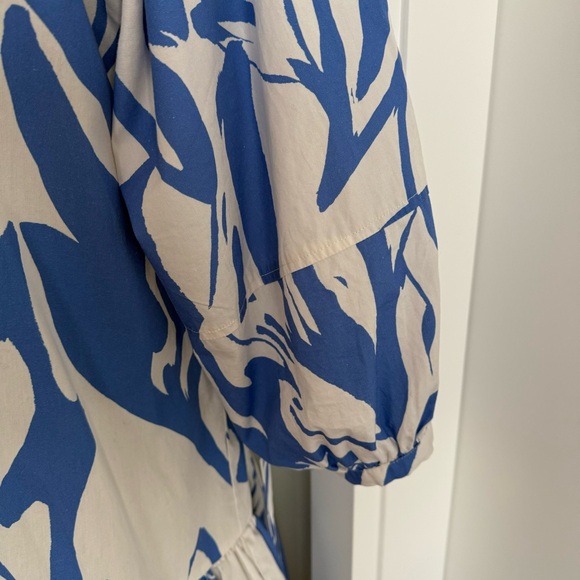 Staple the Label Mariella Smock Blue and White Patterned Dress - Picture 10 of 16